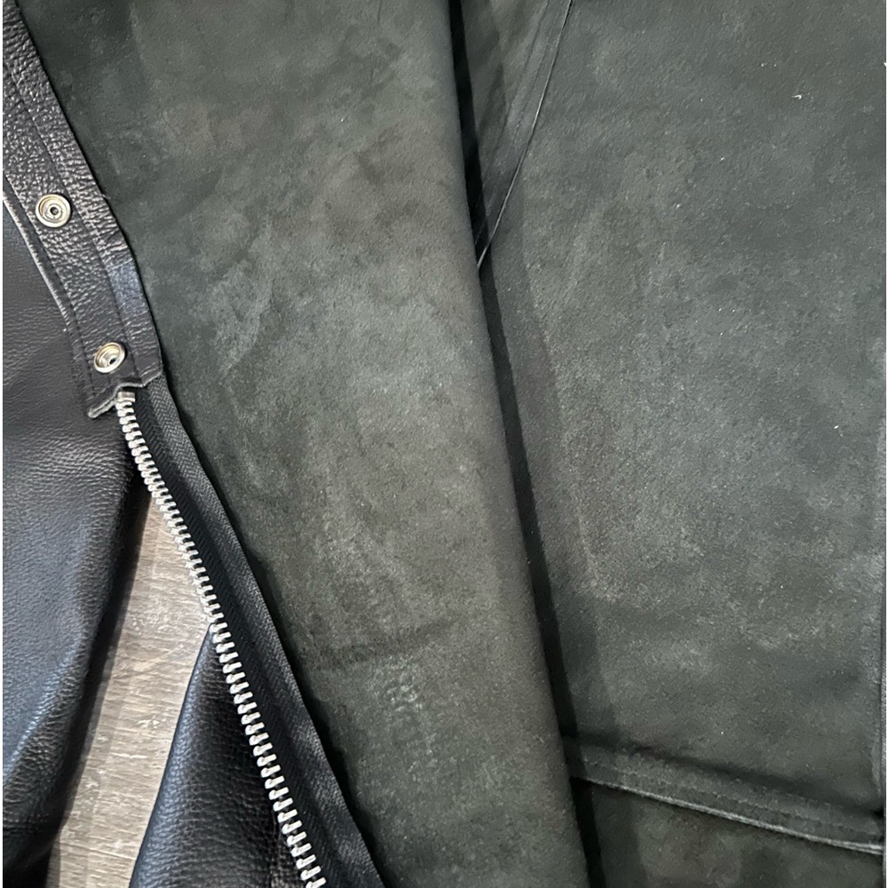 Men’s Diamond Plate Black Leather Motorcycle Chaps, Size Extra Large. - Picture 6 of 16